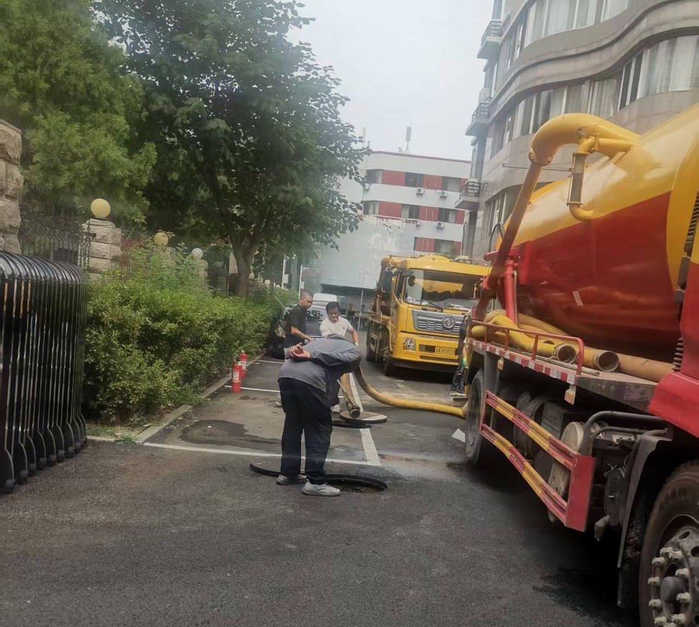 化粪池清理